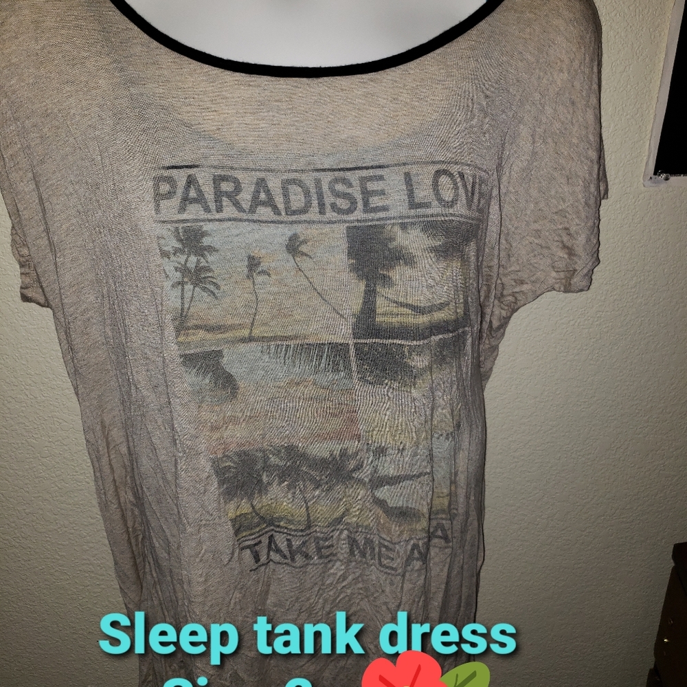 Sleep tee gown